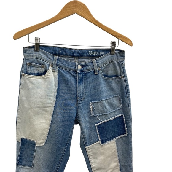 Gap 1969 Girlfriend Patch Drift Jeans In Light Indigo - Picture 3 of 13